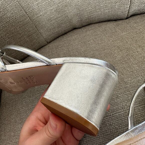 NWOT: Schutz Princey Straps Sandal - Picture 5 of 8